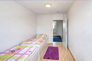 Möbliert: Helle 3-Zimmer Familienwohnung mit Balkon – Die vollständige Adresse der Immobilie erhältst du vom Anbieter., 81737 Neuperlach, München – Vorschaubild 6