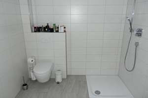 Fast neu! Toller Preis! DHH in beliebter Lage! – Die vollständige Adresse der Immobilie erhältst du vom Anbieter., 47249 Buchholz, Duisburg – Vorschaubild 16