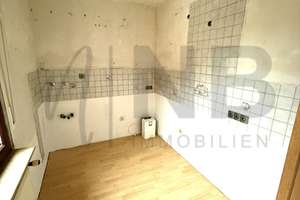 Solides 3-Familienhaus mit freier Erdgeschoss-Wohnung,  3 Garagen und Garten in Alstaden! – Die vollständige Adresse der Immobilie erhältst du vom Anbieter., 46049 Alstaden-West, Oberhausen – Vorschaubild 8