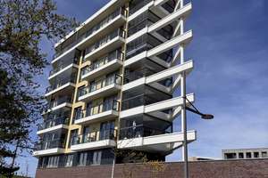 Erste Reihe Weser! Exklusive 4-Zimmer-Wohnung mit unverbaubarem Wasserblick (Weser View) – Lohmannstraße 26, 27568 Mitte, Bremerhaven – Vorschaubild 19