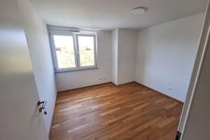 Hochwertige 4-Zi.-Wohnung mit Balkon, Aufzug, EBK und TG-Stellplatz in LE – Leinfelder Straße 48, 70771 Leinfelden-Echterdingen – Vorschaubild 13