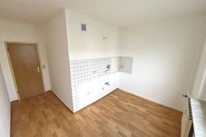 Wohnen, wie es zum Leben passt – 4 Räume mit Balkon! – Otto-Rothe-Str. 37, 7549 Lusan-Brüte, Gera – Vorschaubild 7