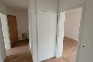 MG Giesenkirchen 3 Zimmer,Garage,Gäste WC,Bad mit Badewanne und Dusche,Saniert – Mönchengladbach – Vorschaubild 14