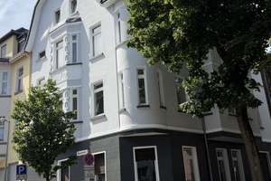 3-Zimmer Altbauwohnung in Rheinnähe