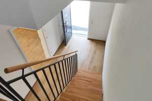Kaufen & Einziehen: Neuwertige Doppelhaushälfte m. 162m² Wohnfläche, Balkon, Terrasse & Stellplatz – Hohenlohekreis – Vorschaubild 13