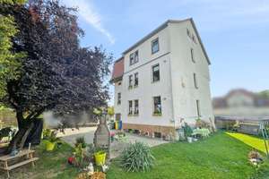 Solides Mehrfamilienhaus mit Potenzial im Jenaer Norden