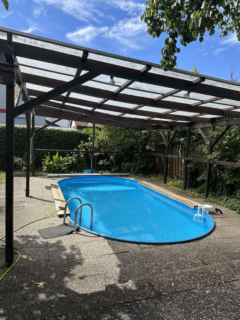 Immobilie in Mutterstadt - Freistehendes, geräumiges und gepflegtes 5-Zimmer-Haus in Mutterstadt - Bild 1