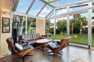 Einzigartiges Einfamilienhaus - smart home und großer Garten in Krefeld-Oppum mit Erbpachtgrundstück