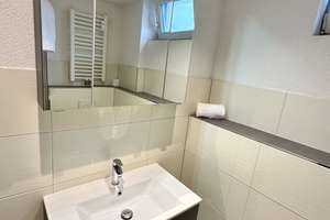 Großzügige möblierte 4-Zimmer-Wohnung mit 4 Bädern – ideal für Familien, WGs oder Unternehmen – Die vollständige Adresse der Immobilie erhältst du vom Anbieter., 74080 Böckingen, Heilbronn – Vorschaubild 14