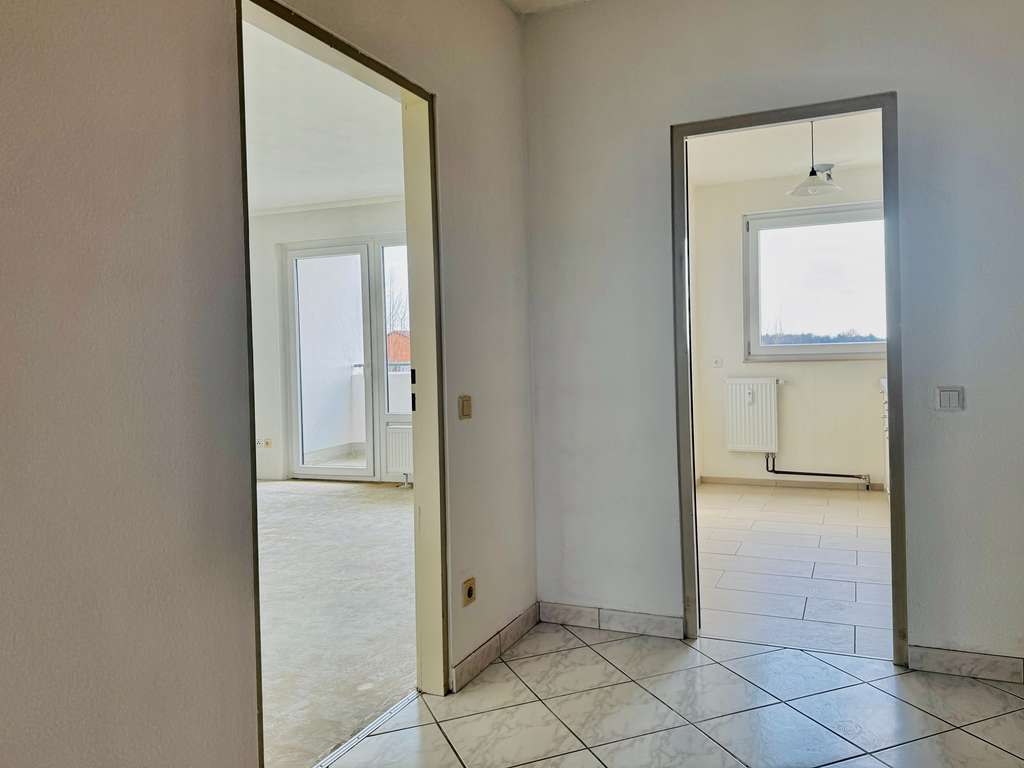 Immobilie in Rodenbach - Zwei-Zimmerwohnung mit Loggia und Aufzug - Bild 2