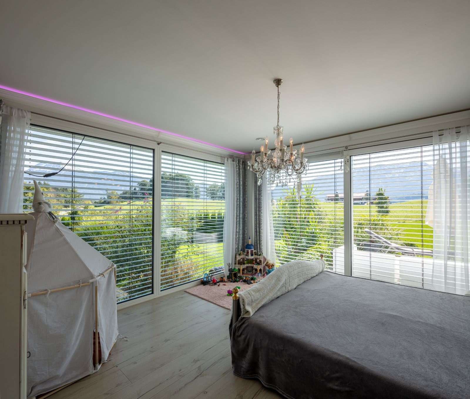 Immobilie in Inzell - 2 Familien-Traumhaus (11Kwh) modernes Wohnen, Objektt für Technikfreaks  - Bild 1