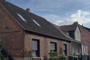 Zuhause mit 3 Zimmern in Hannover Stöcken – Die vollständige Adresse der Immobilie erhältst du vom Anbieter., 30419 Stöcken, Hannover – Vorschaubild 2