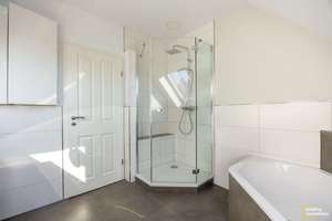 Property thumbnail 25