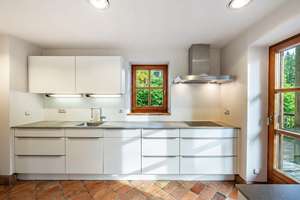 Architektenhaus auf außergewöhnlichem Grundstück – Die vollständige Adresse der Immobilie erhältst du vom Anbieter., 81929 Johanneskirchen, München – Vorschaubild 13