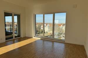 3-Zimmer-Penthousewohnung mit Dachterrasse, Loggia und Elbblick! – Schönebecker Straße  125, 39104 Buckau, Magdeburg – Vorschaubild 15