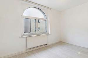 3-Zimmer-Wohnung mit Einbauküche in Stuttgart-Zuffenhausen – Langobardenstraße 3, 70435 Zuffenhausen-Hohenstein, Stuttgart – Vorschaubild 6