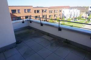Neuwertige 2-Zimmer-Wohnung mit Balkon im 2. OG in Reutlingen