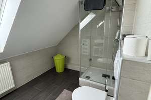Exklusives Wohnen mit Stil – Modernisiertes Reihenmittelhaus mit gehobener Ausstattung – Wassertappen 5, 38446 Nordsteimke, Wolfsburg – Vorschaubild 17