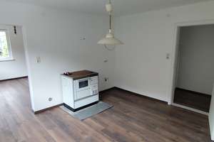 Charmantes Einfamilienhaus in Ludwigsstadt – Ihr neues Zuhause wartet auf Sie! – Die vollständige Adresse der Immobilie erhältst du vom Anbieter., 96337 Ludwigsstadt – Vorschaubild 6