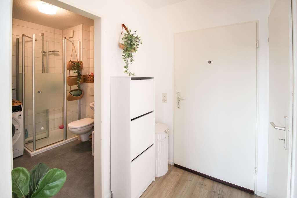Immobilie in Rottweil - Modernisierte 1,5-Zimmer-Wohnung mit Balkon & Aufzug - Ihr neues Zuhause in Rottweil - Bild 4