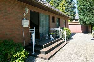 Familienfreundliches Holstein-Haus in Hamburg-Niendorf – äußerst gepflegt mit ganz viel Gartenidylle – Die vollständige Adresse der Immobilie erhältst du vom Anbieter., 22455 Niendorf, Hamburg – Vorschaubild 20