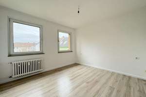 **Wohnglück mit Idylle gepaart. Hier finden Sie Ihren Traum.** – Möntingstraße 2, 45881 Schalke, Gelsenkirchen – Vorschaubild 4