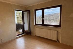 3 Zimmer-Küche-Bad, 2 Balkone, Stellplatz, Keller – Jenneweg 129, 66113 Malstatt, Saarbrücken – Vorschaubild 7