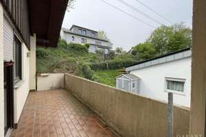 Schönes Zweifamilienhaus! – Die vollständige Adresse der Immobilie erhältst du vom Anbieter., 71691 Freiberg am Neckar – Vorschaubild 3