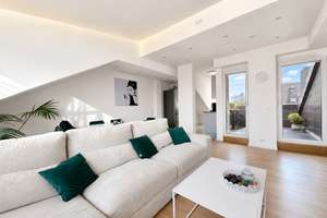 Lichtdurchflutete und modernisierte 3 -Zimmerwohnung mit Terrasse im Herzen von Neckarau - 2 Bäder