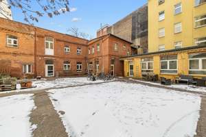 Liebevoll modernisierte Kiez-Wohnung in begehrter Citylage: Altbau-Charme mit TOP Anbindung – Die vollständige Adresse der Immobilie erhältst du vom Anbieter., 10553 Moabit, Berlin – Vorschaubild 16