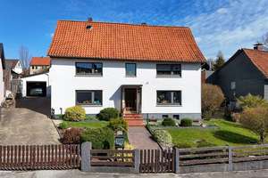 Ihr neues Zuhause: Großzügiges Einfamilienhaus mit idyllischem Gartenparadies – Die vollständige Adresse der Immobilie erhältst du vom Anbieter., 37589 Kalefeld – Vorschaubild 3
