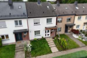 Sanierungsbedürftiges Reihenmittelhaus in 
ruhiger Kernstadtlage von Paderborn