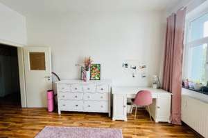 Befrist Untermieterin gesucht: 2-Zimmer-Wohnung mit Balkon // Köln-Ehrenfeld // April-Oktober – Die vollständige Adresse der Immobilie erhältst du vom Anbieter., 50672 Neustadt/Nord, Köln – Vorschaubild 4