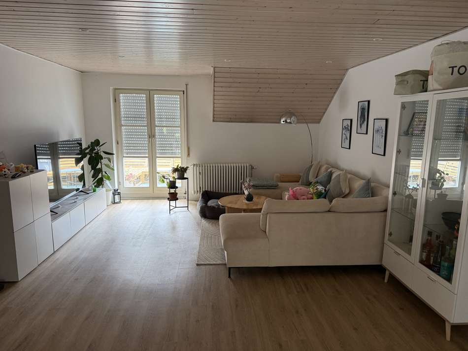 Wohnzimmer DG
