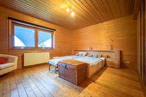 Südbrookmerland:
Großzügiges Holzhaus mit unverbaubarem Feldblick, Teichanlage & offenem Wohnbereic – Die vollständige Adresse der Immobilie erhältst du vom Anbieter., 26624 Südbrookmerland – Vorschaubild 8