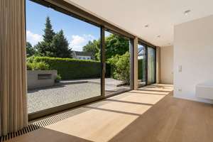Wo Luxus auf Lebensqualität trifft – Ihre Residenz an der Kölschen Riviera! – Die vollständige Adresse der Immobilie erhältst du vom Anbieter., 50996 Rodenkirchen (Ortsteil), Köln – Vorschaubild 4