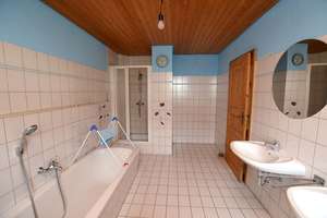 Bezugsfreies Einfamilienhaus in beliebter Wohngegend – Rosenbergstraße 11, 37412 Herzberg am Harz – Vorschaubild 6