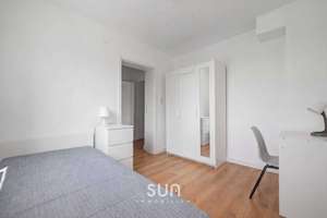 SKYLINE VOM EIGENEN BALKON GENIESSEN - Sanierte 3-Zimmer-Wohnung in zentraler A-Lage Bockenheims – Die vollständige Adresse der Immobilie erhältst du vom Anbieter., 60486 Bockenheim, Frankfurt am Main – Vorschaubild 8