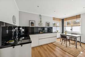 Design trifft Altbau-Charme: 
Exklusive Villa mit Galerie & Kamin in Lichterfelde – Die vollständige Adresse der Immobilie erhältst du vom Anbieter., 12209 Lichterfelde, Berlin – Vorschaubild 3