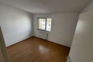 Ruhige 3 Zimmer-Wohnung mit Einbauküche und Balkon in Langenhorn, Hamburg – Die vollständige Adresse der Immobilie erhältst du vom Anbieter., 22417 Langenhorn, Hamburg – Vorschaubild 4