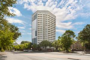 Moderne 1,5-Zimmer-Wohnung mit Loggia und Tiefgaragenstellplatz auf St.Pauli