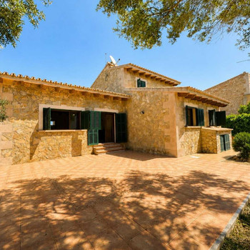 Freistehende Villa zum Verkauf in der Urbanisation El Paraiso, Sa Rapita.