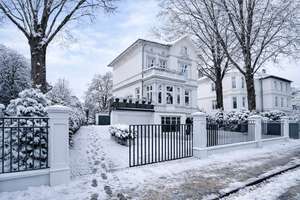 Großzügige Maisonette-Wohnung in exklusiver Gründerzeitvilla