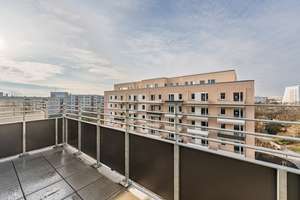 WBS 140 erforderlich! Helle 2‑Zimmer‑Wohnung mit separater Küche und Balkon in Kaulsdorf‑Nord – Lily-Braun-Str. 13, 12619 Hellersdorf, Berlin – Vorschaubild 1