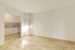 Helle und sanierte 2-Zimmer-Wohnung mit großzügigem Süd-Balkon – Die vollständige Adresse der Immobilie erhältst du vom Anbieter., 85055 Mailing, Ingolstadt – Vorschaubild 3