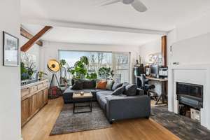 Dachgeschoss-Highlight mit 3 Zimmern, Kamin & großer Terrasse im Herzen von Steglitz – Die vollständige Adresse der Immobilie erhältst du vom Anbieter., 12167 Steglitz, Berlin – Vorschaubild 2