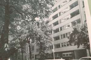 Exklusive, modernisierte und möblierte 2,5-Zimmer DG-Wohnung und Tiefgarage. – Karlsruhe Straße / Kurfürstendamm -, 10711 Halensee, Berlin – Vorschaubild 16