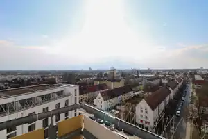 Bezugsfertige 3-Zimmer-Wohnung mit 2 Balkonen  und sagenhaftem Blick über Ingolstadt – Ingolstadt – Vorschaubild 16