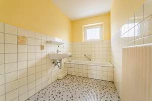 Property thumbnail 11