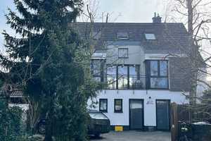 Außergewöhnliches Einfamilienhaus der Extraklasse in Karlsruhe-Neureut – Karlsruhe – Vorschaubild 1